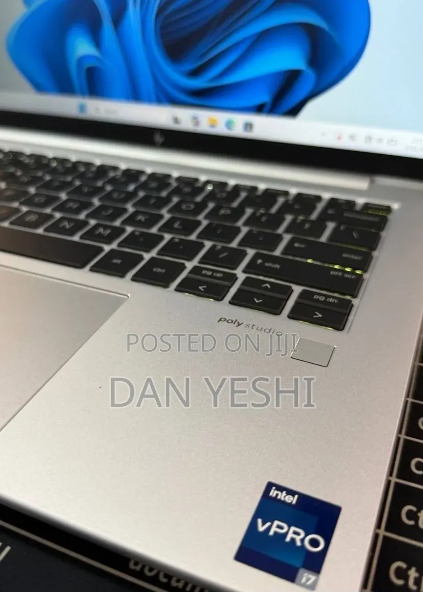 New Laptop HP Pavilion 14 16GB Intel Core i7 SSD 512GB
