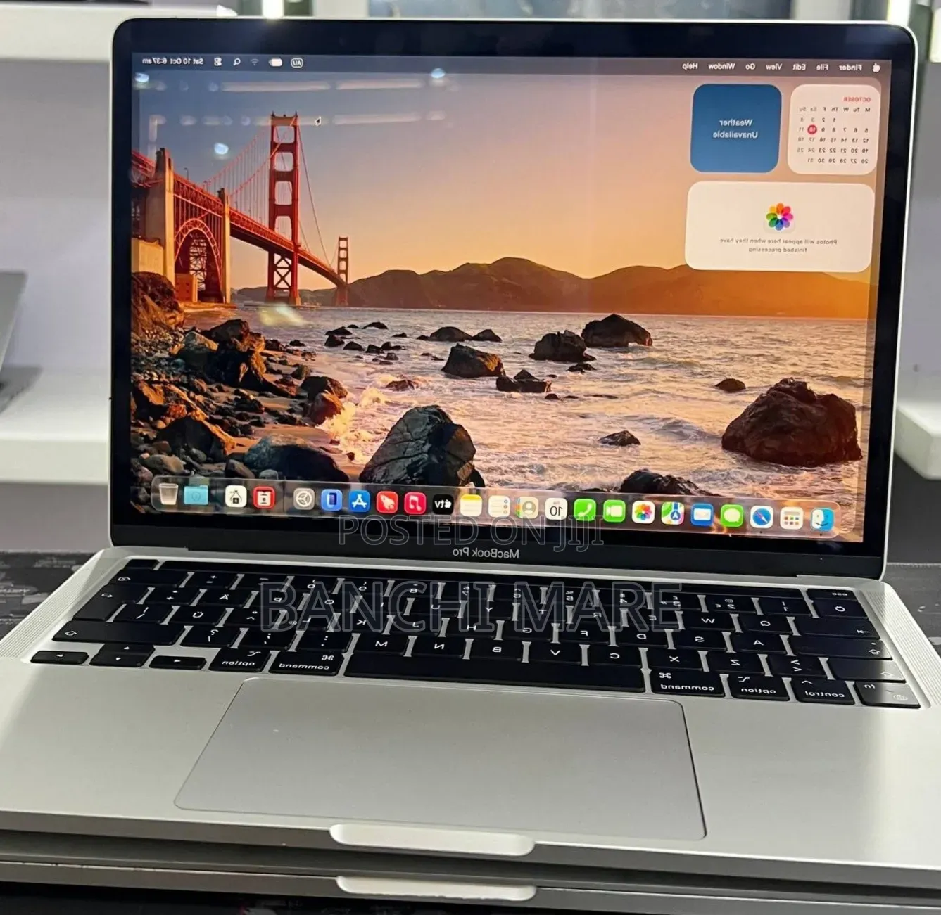 New Laptop Apple MacBook Pro 2022 M2 16GB Apple M2 SSD 256GB