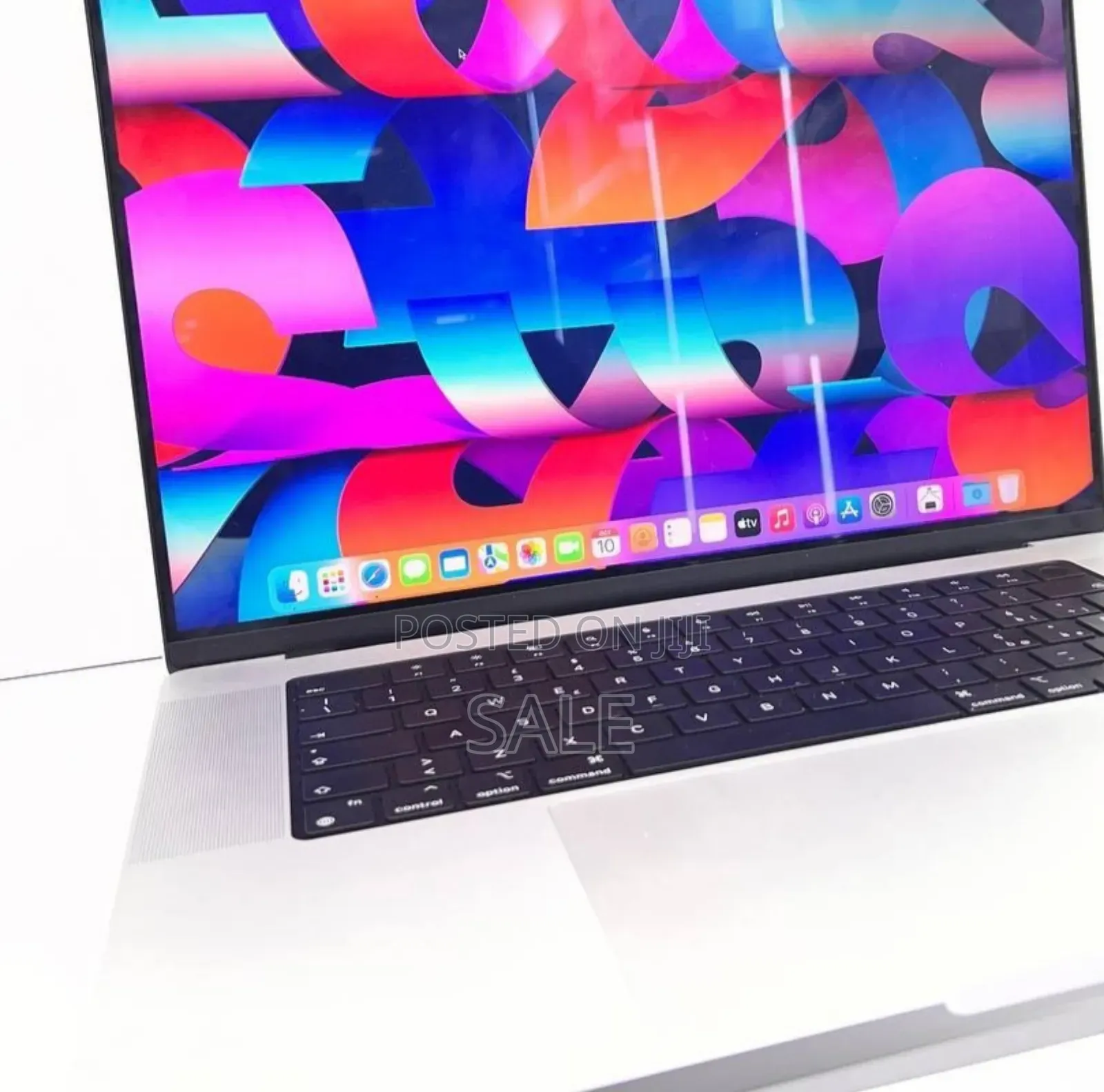 New Laptop Apple MacBook Pro 2021 M1 16GB Apple M1 Pro SSD 1T