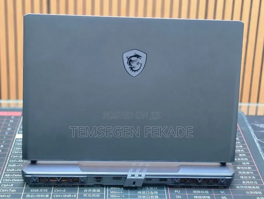 New Laptop MSI Vector GP66HX 12UGS 32GB Intel Core i9 SSD 1T