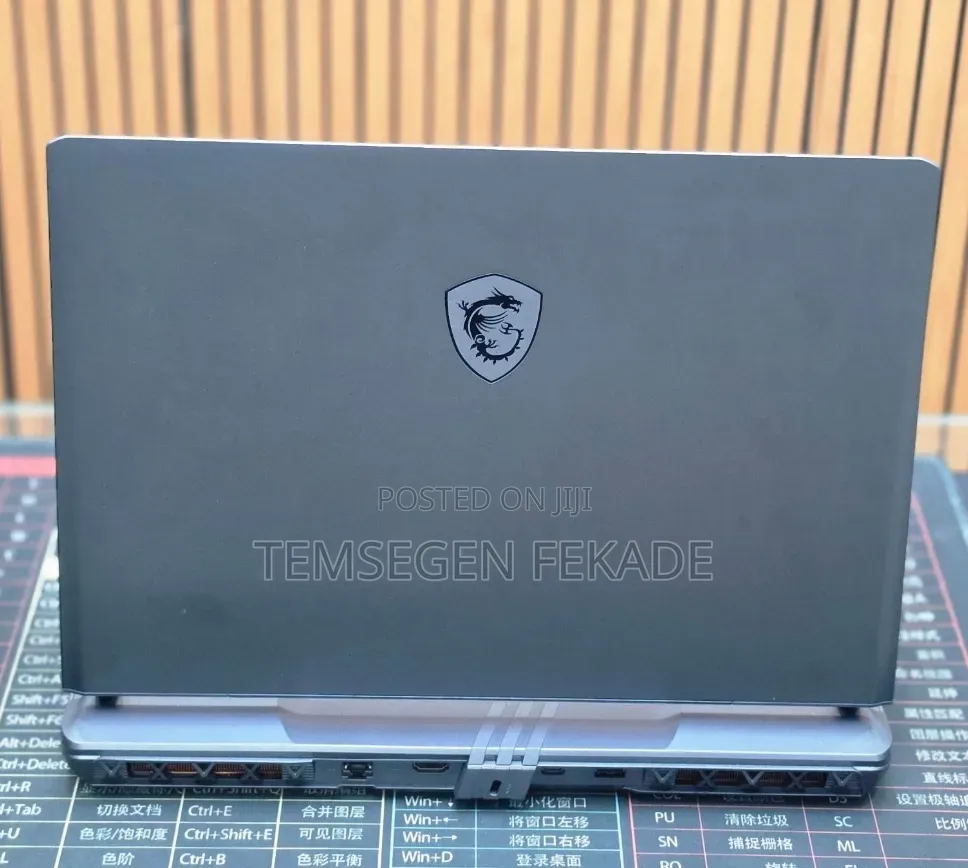 New Laptop MSI Vector GP66HX 12UGS 32GB Intel Core i9 SSD 1T