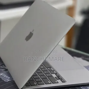 New Laptop Apple MacBook Pro 2020 M1 16GB Apple M1 SSD 512GB