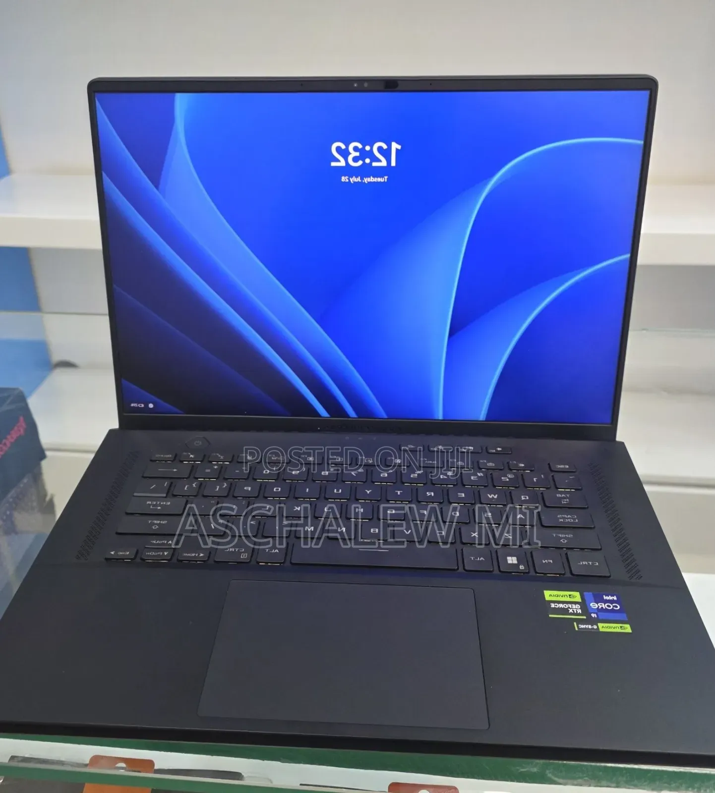 New Laptop Asus ROG Zephyrus M16 16GB Intel Core i9 SSD 1T