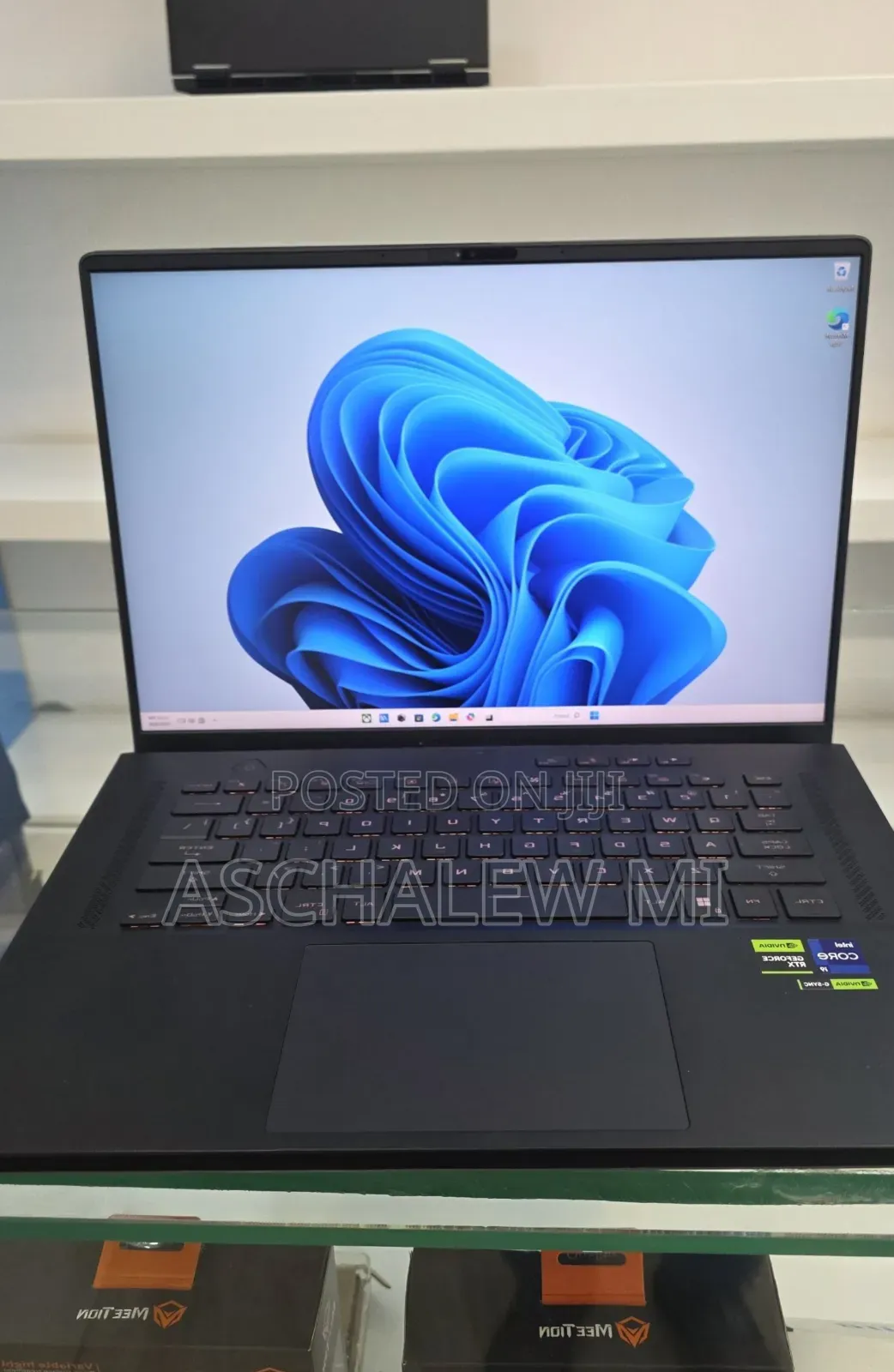 New Laptop Asus ROG Zephyrus M16 16GB Intel Core i9 SSD 1T