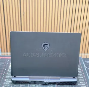 New Laptop MSI Vector GP68 HX 13V 32GB Intel Core i9 SSD 1T