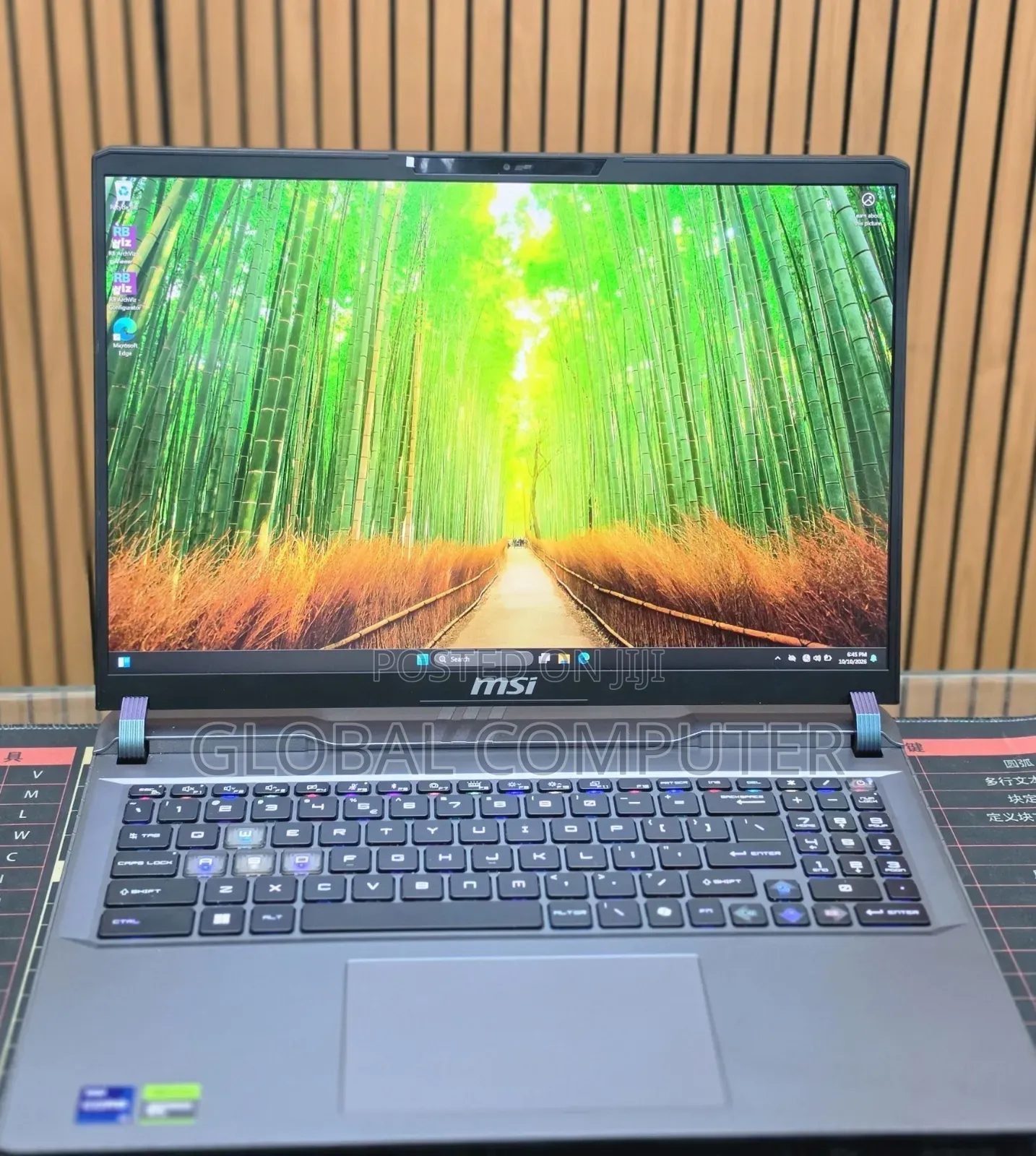 New Laptop MSI Vector GP68 HX 13V 32GB Intel Core i9 SSD 1T