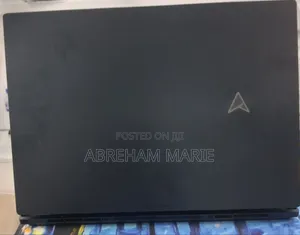 New Laptop Asus ZenBook UX303UA 32GB Intel Core i9 SSD 1T