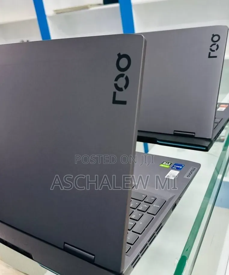 New Laptop Lenovo LOQ 15AHP10 16GB Intel Core i7 SSD 1T