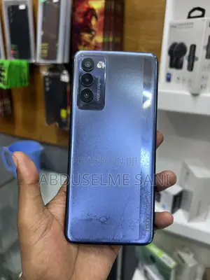 Tecno Camon 18 128 GB Blue