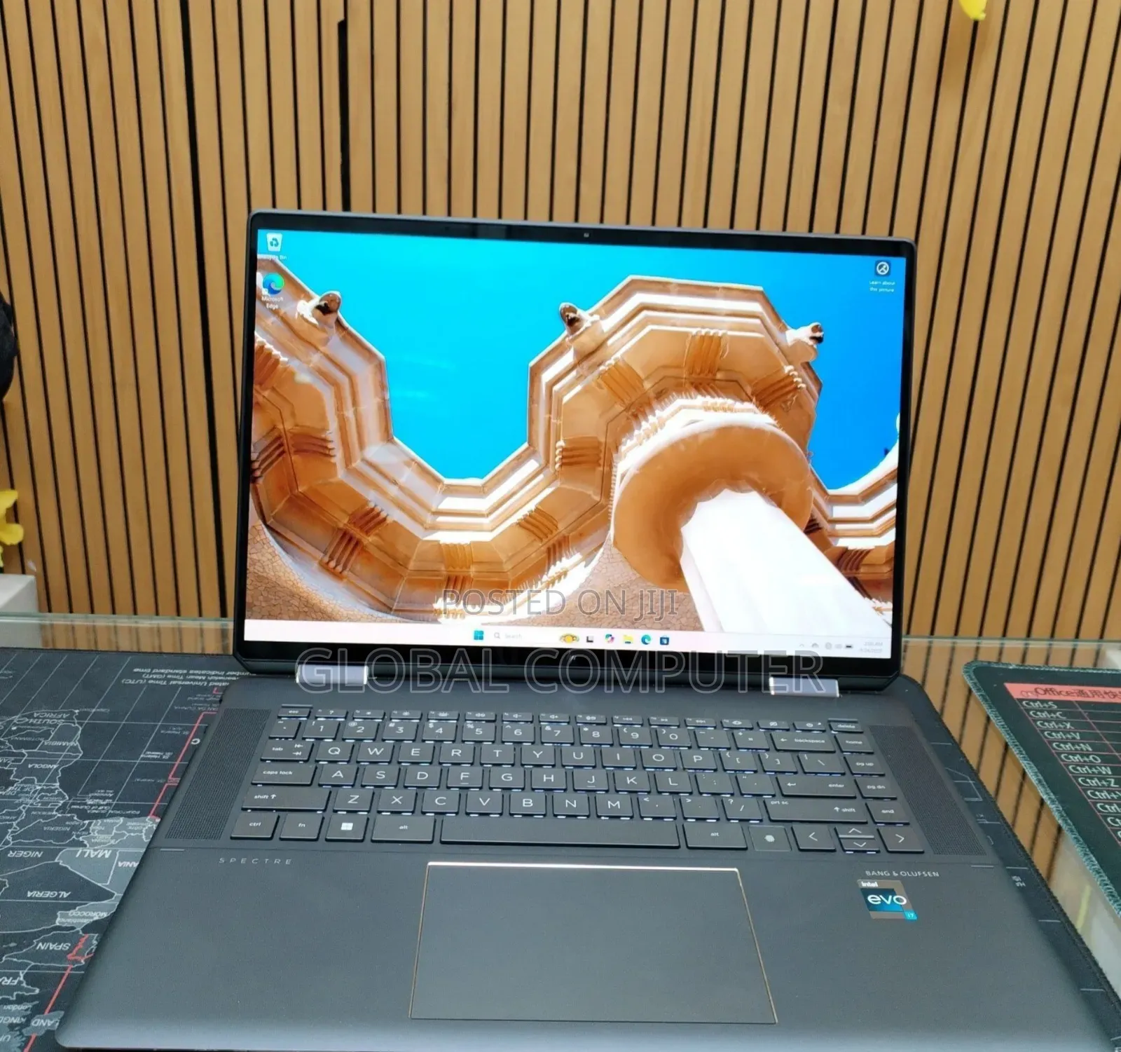 New Laptop HP Spectre 14 16GB Intel Core i7 SSD 512GB