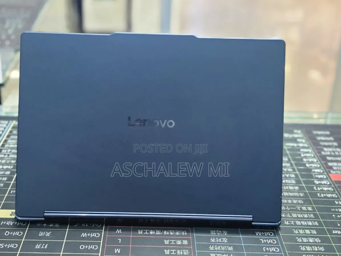 New Laptop Lenovo Yoga 9 32GB Intel Core Ultra 7 SSD 1T