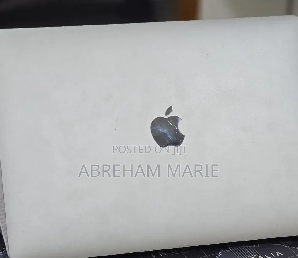 New Laptop Apple MacBook Pro 2020 M1 16GB Apple M1 Pro SSD 512GB