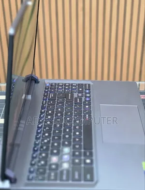 New Laptop MSI Vector GP68 HX 13V 16GB Intel Core i9 SSD 1T