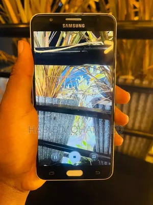 New Samsung Galaxy J7 Prime 32 GB Gold
