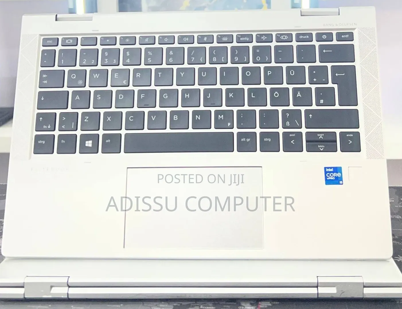 New Laptop HP EliteBook 830 G8 16GB Intel Core i5 SSD 256GB