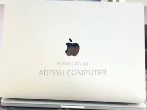New Laptop Apple MacBook Pro 2020 16GB Apple M2 SSD 256GB