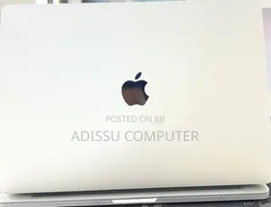 New Laptop Apple MacBook Pro 2020 16GB Apple M2 SSD 256GB