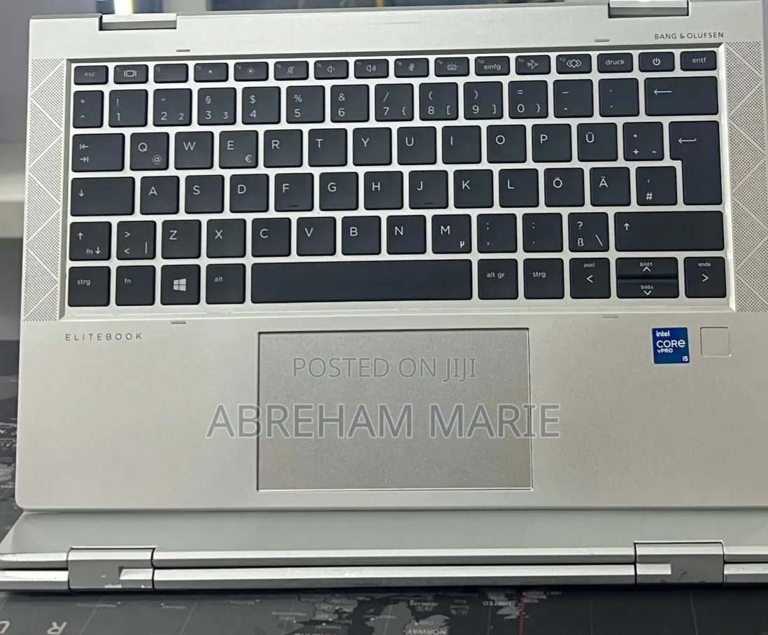 New Laptop HP EliteBook 830 G8 16GB Intel Core i5 SSD 256GB