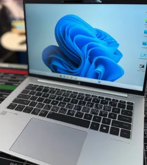New Laptop HP EliteBook 840 G10 16GB Intel Core i7 SSD 512GB