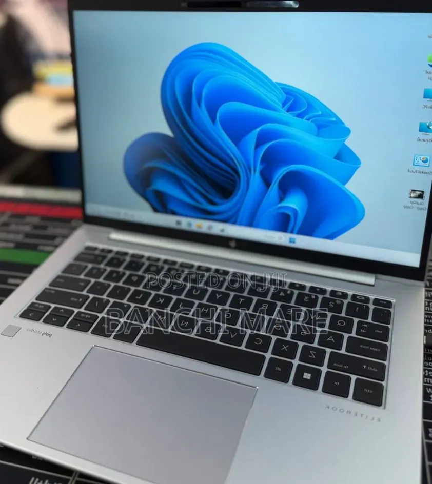 New Laptop HP EliteBook 840 G10 16GB Intel Core i7 SSD 512GB