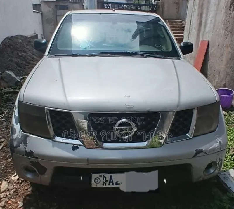 Nissan Navara 2007 Silver