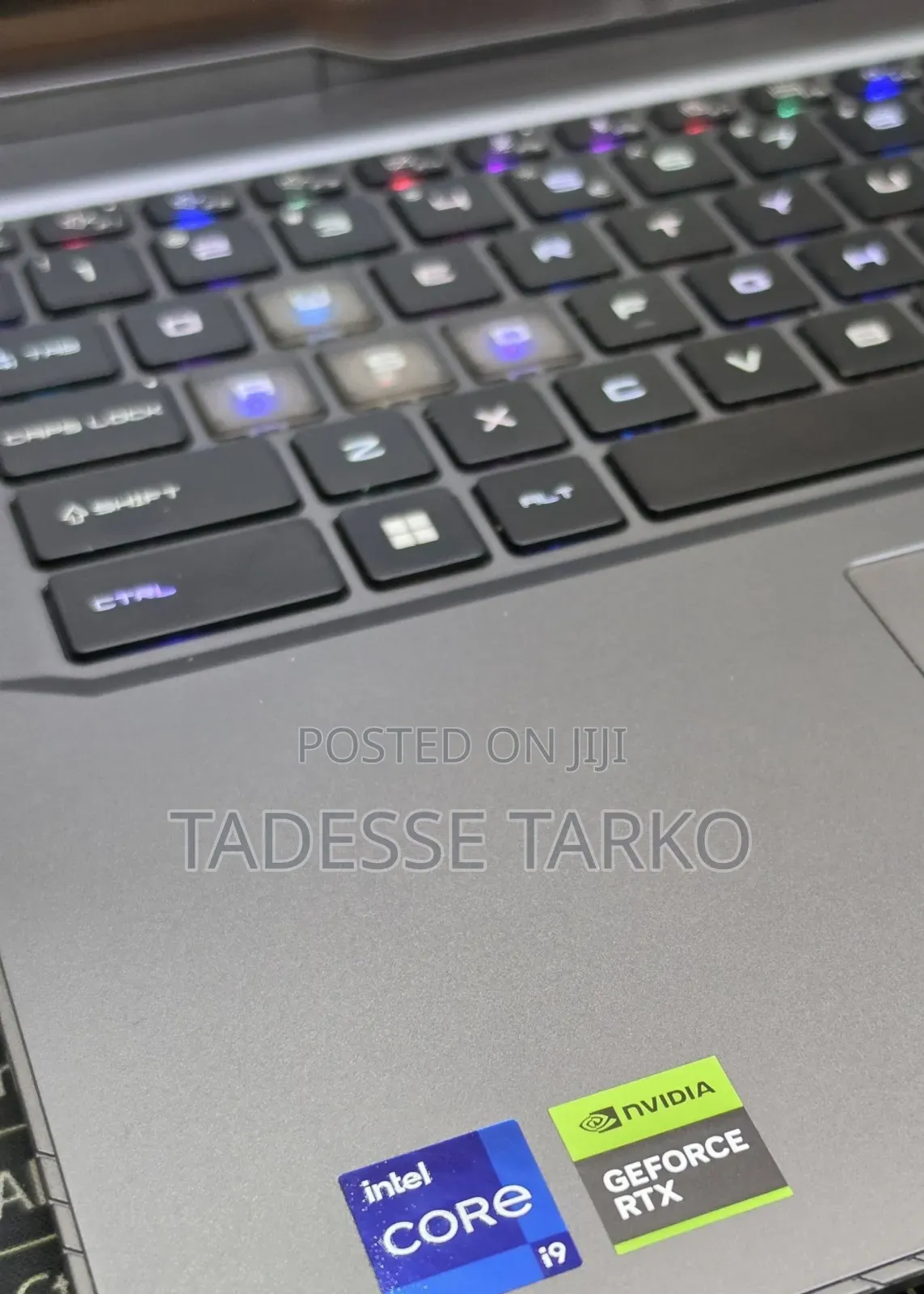 New Laptop MSI Raider GE68HX 13VI-202US 32GB Intel Core i9 SSD 1T