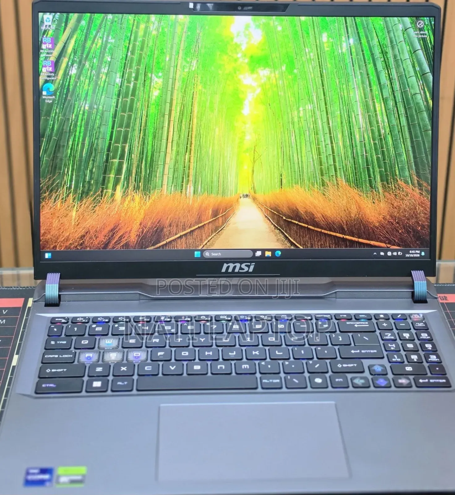 New Laptop MSI Vector GP68 HX 13V 32GB Intel Core i9 SSD 1T