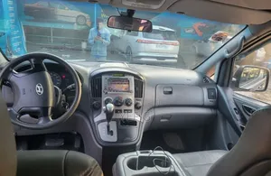 Hyundai Avante 2016