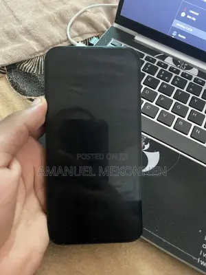 Apple iPhone 13 128 GB Black