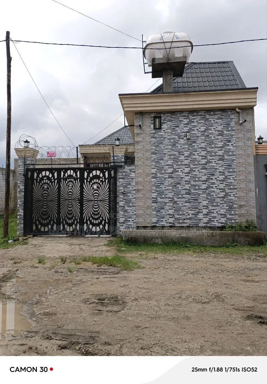 Furnished 5bdrm Villa in ለገጣፎ አካቢቢ, Oromia-Finfinne for sale