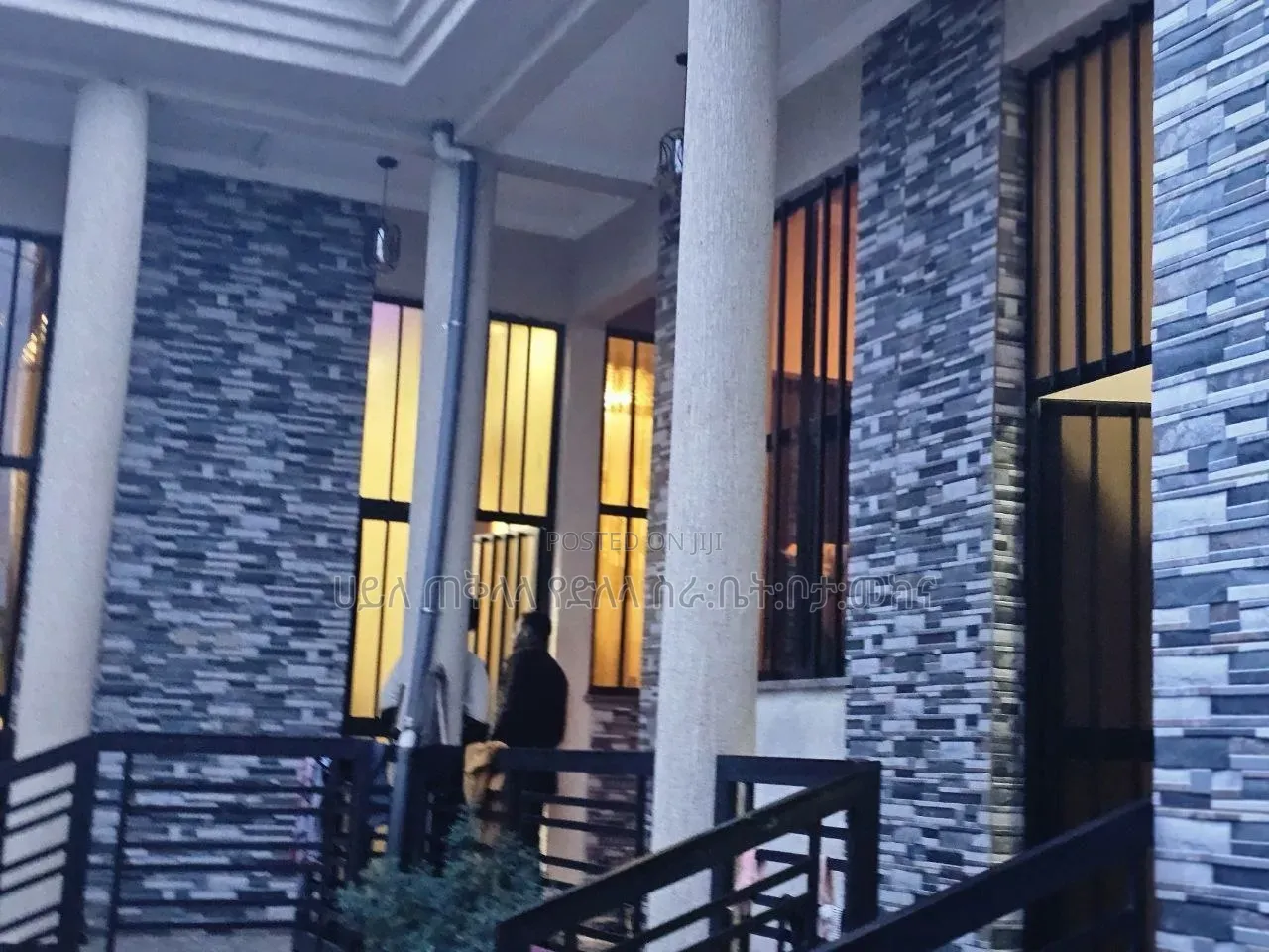 Furnished 5bdrm Villa in ለገጣፎ አካቢቢ, Oromia-Finfinne for sale