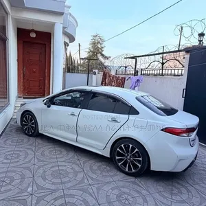 Toyota Corolla 2023 White