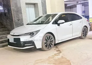 Toyota Corolla 2023 White