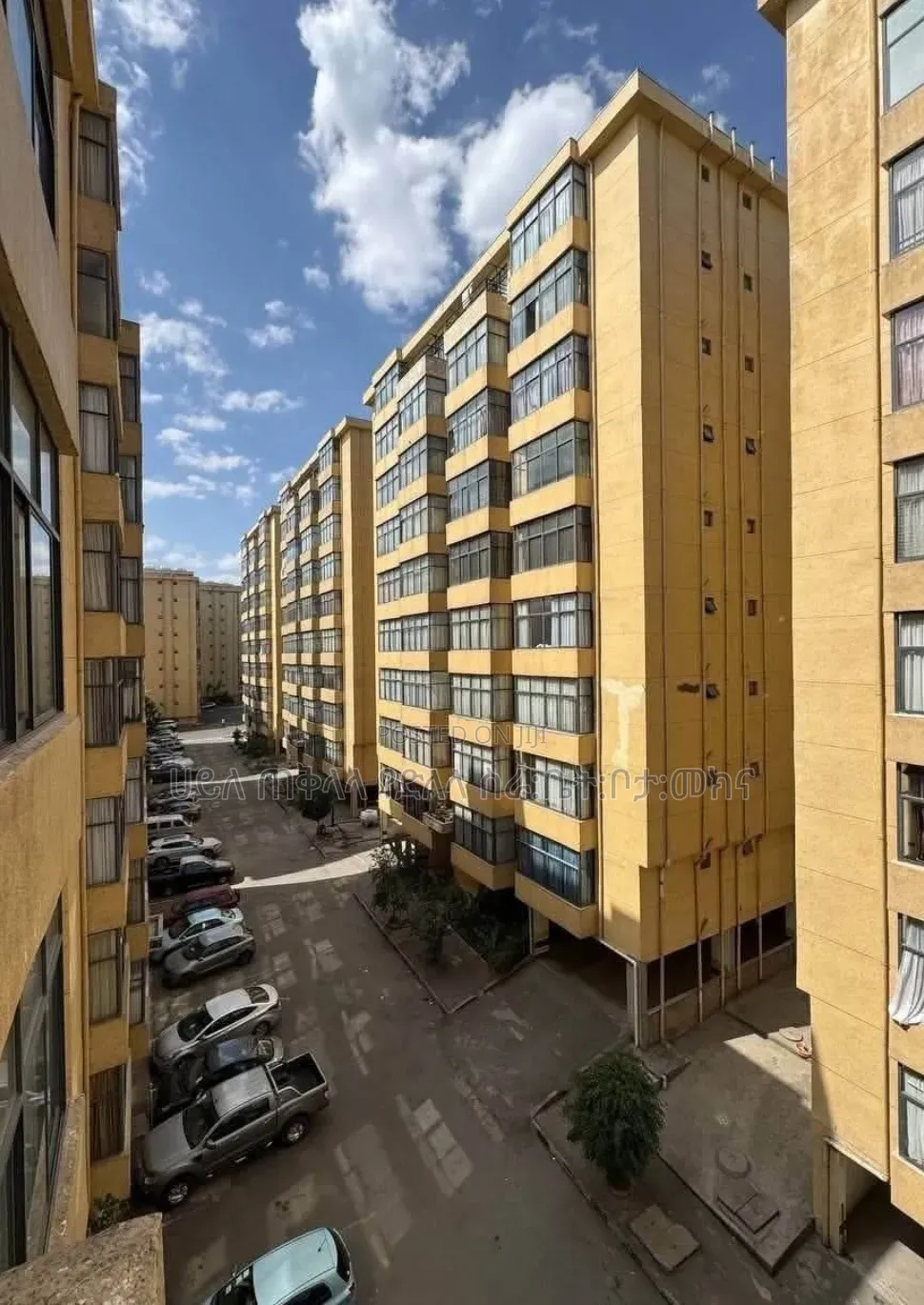 Furnished 3bdrm Apartment in አያት ኖህሪልስተት ግብ, Yeka for sale