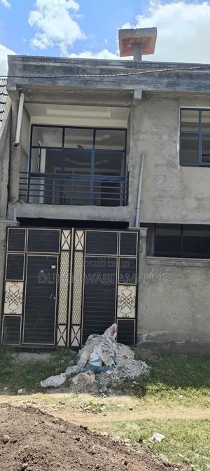 8bdrm House in Genesis Bishoftu, East Shewa for sale