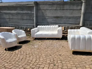 Snow White Sofa Set for a Neat Lifestyle. ሶፋ