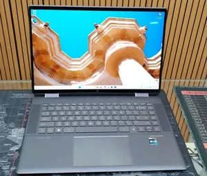 New Laptop HP Spectra 13 16GB Intel Core i7 SSD 512GB