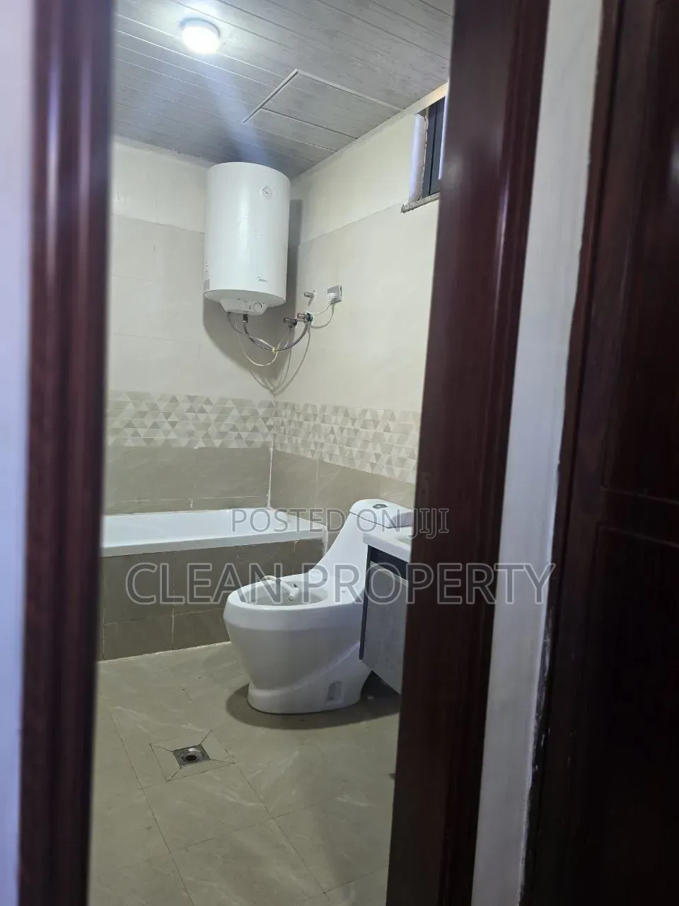 2bdrm Apartment in Clean Properties, Bole for rent