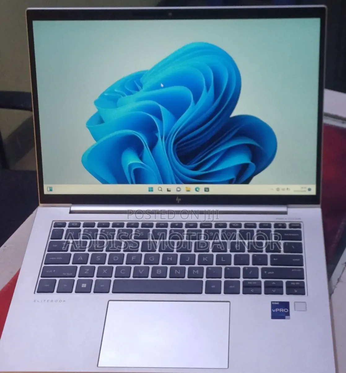 New Laptop HP EliteBook 840 16GB Intel Core Ultra 5 SSD 512GB