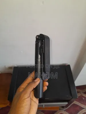 Mini Selfie Stick
