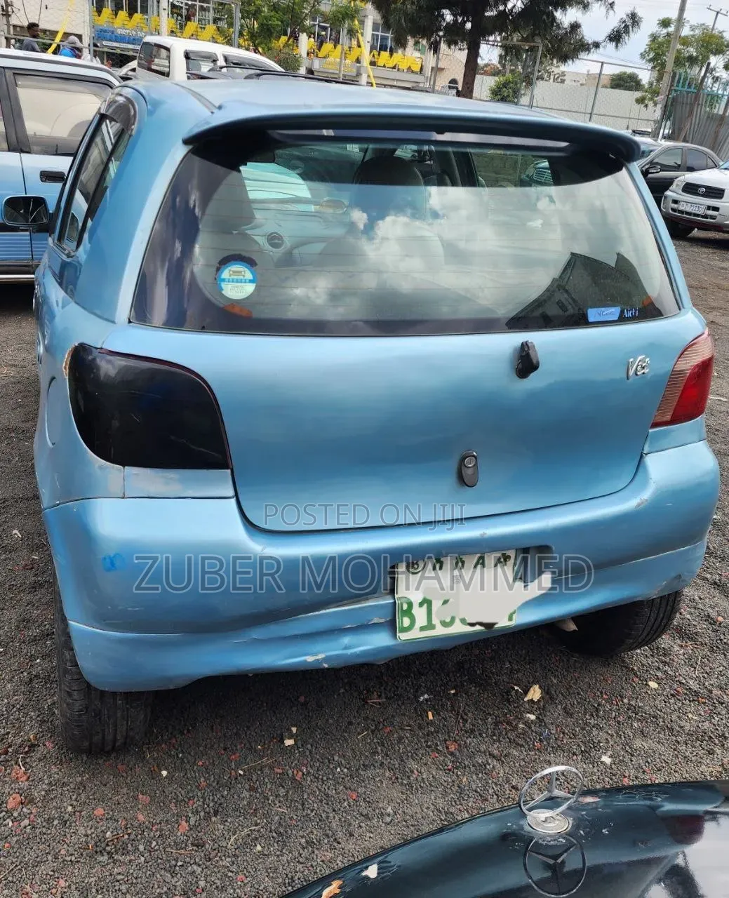 Toyota Vitz 2001 Blue