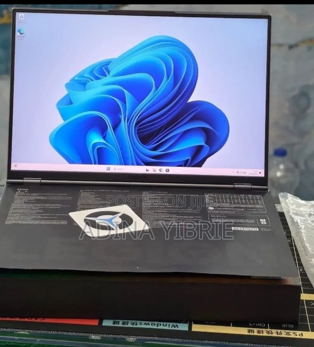 New Lenovo Legion Y7000P IRX9 Gaming Laptop 32GB AMD Ryzen 9 SSD 1T