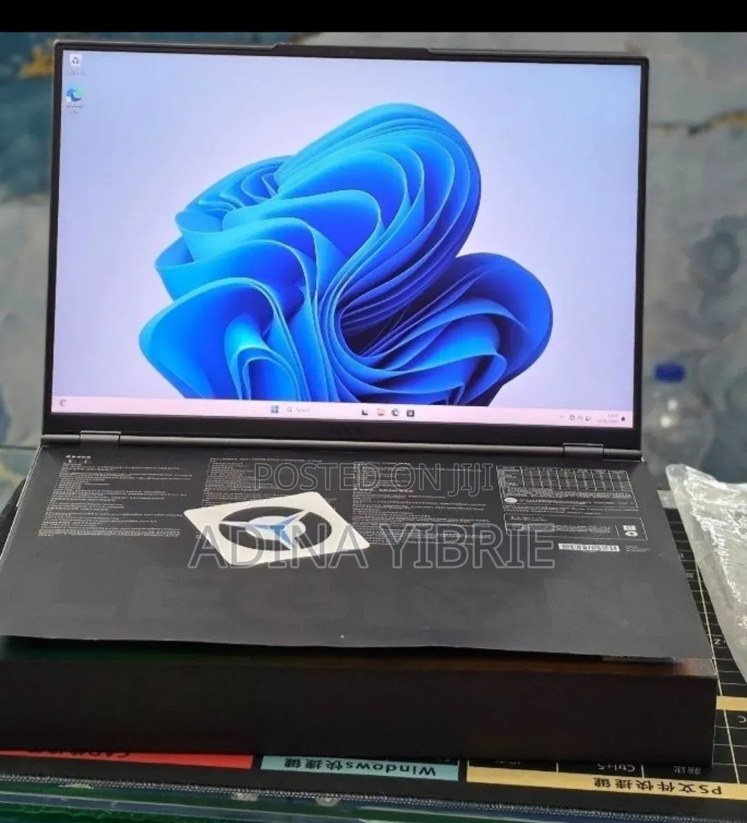 New Lenovo Legion Y7000P IRX9 Gaming Laptop 32GB AMD Ryzen 9 SSD 1T