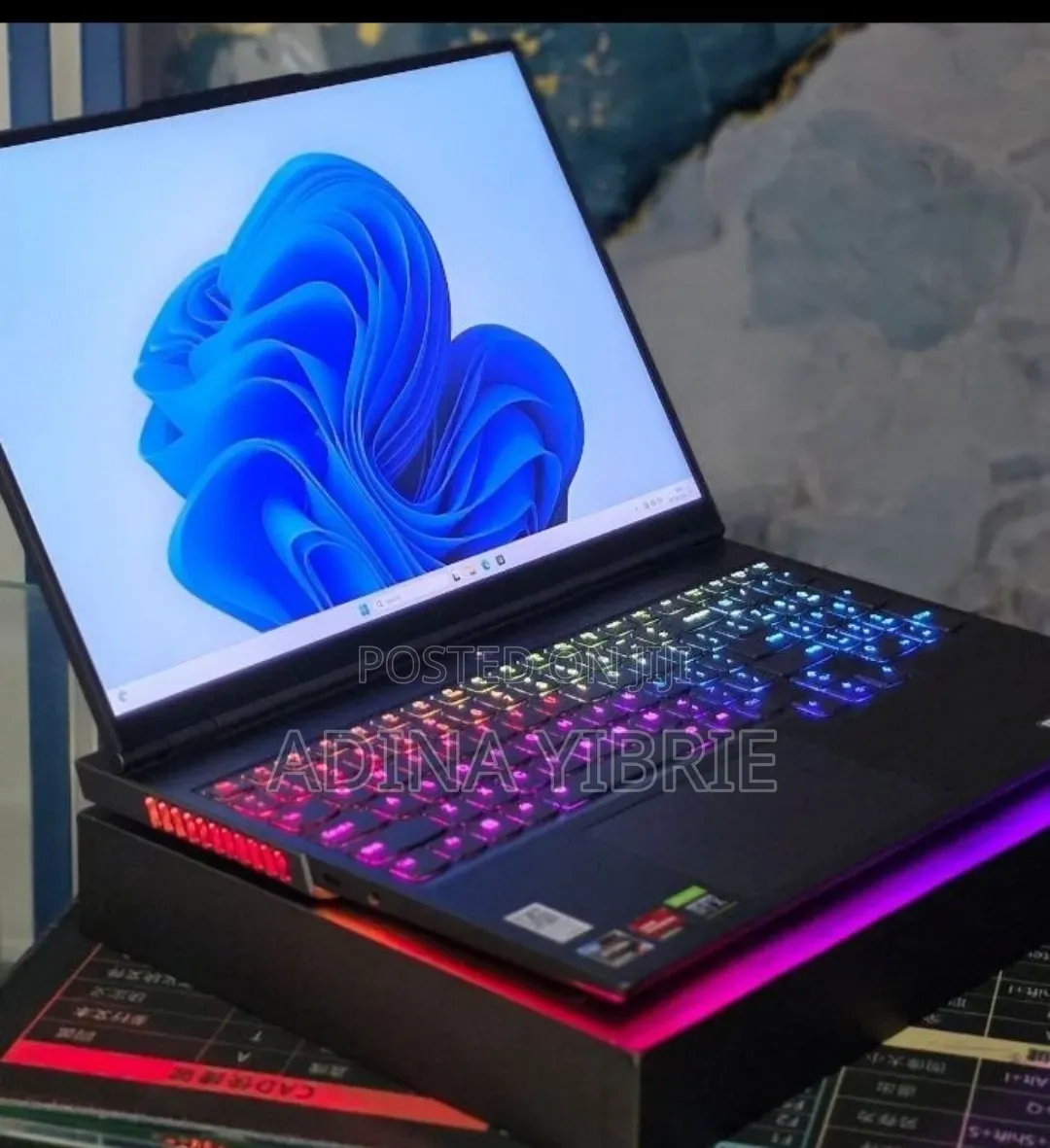 New Lenovo Legion Y7000P IRX9 Gaming Laptop 32GB AMD Ryzen 9 SSD 1T
