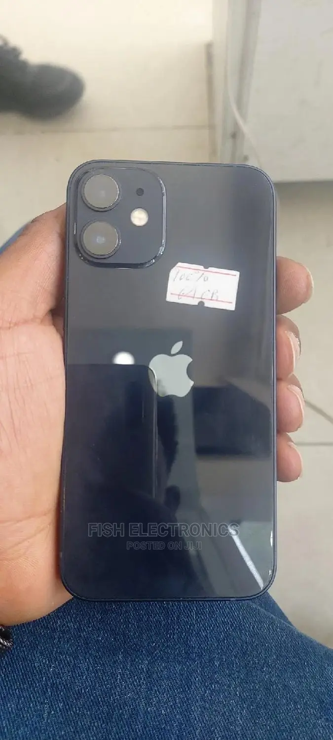 New Apple iPhone 12 mini 64 GB Black