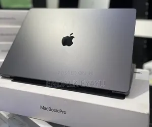 New Laptop Apple MacBook Pro 2024 M4 Max 64GB Apple M4 Max SSD 2T