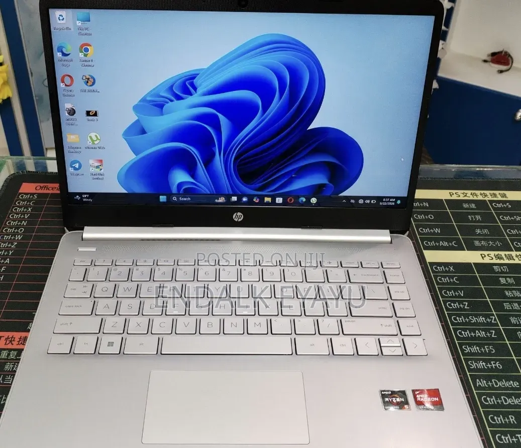 New Laptop HP Stream Notebook 8GB AMD Ryzen 5 SSD 512GB