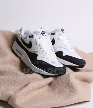 Nike Air Max 1 Essential Panda Men's Shoes - New Arrival
