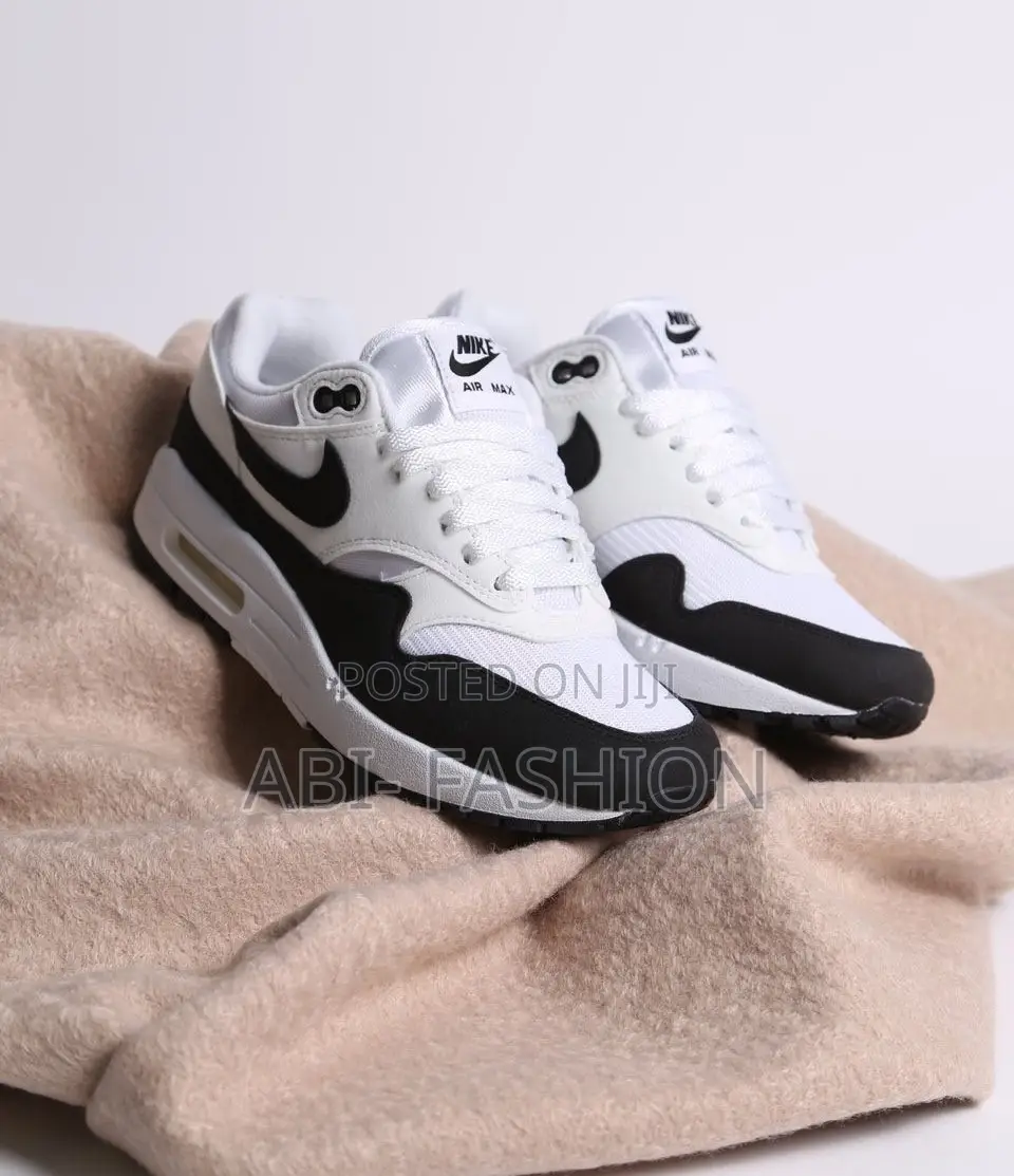 Nike Air Max 1 Essential Panda Men's Shoes - New Arrival