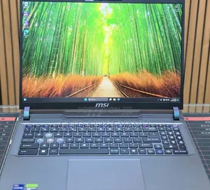 New Laptop MSI Vector GP68 HX 13V 32GB Intel Core i9 SSD 1T